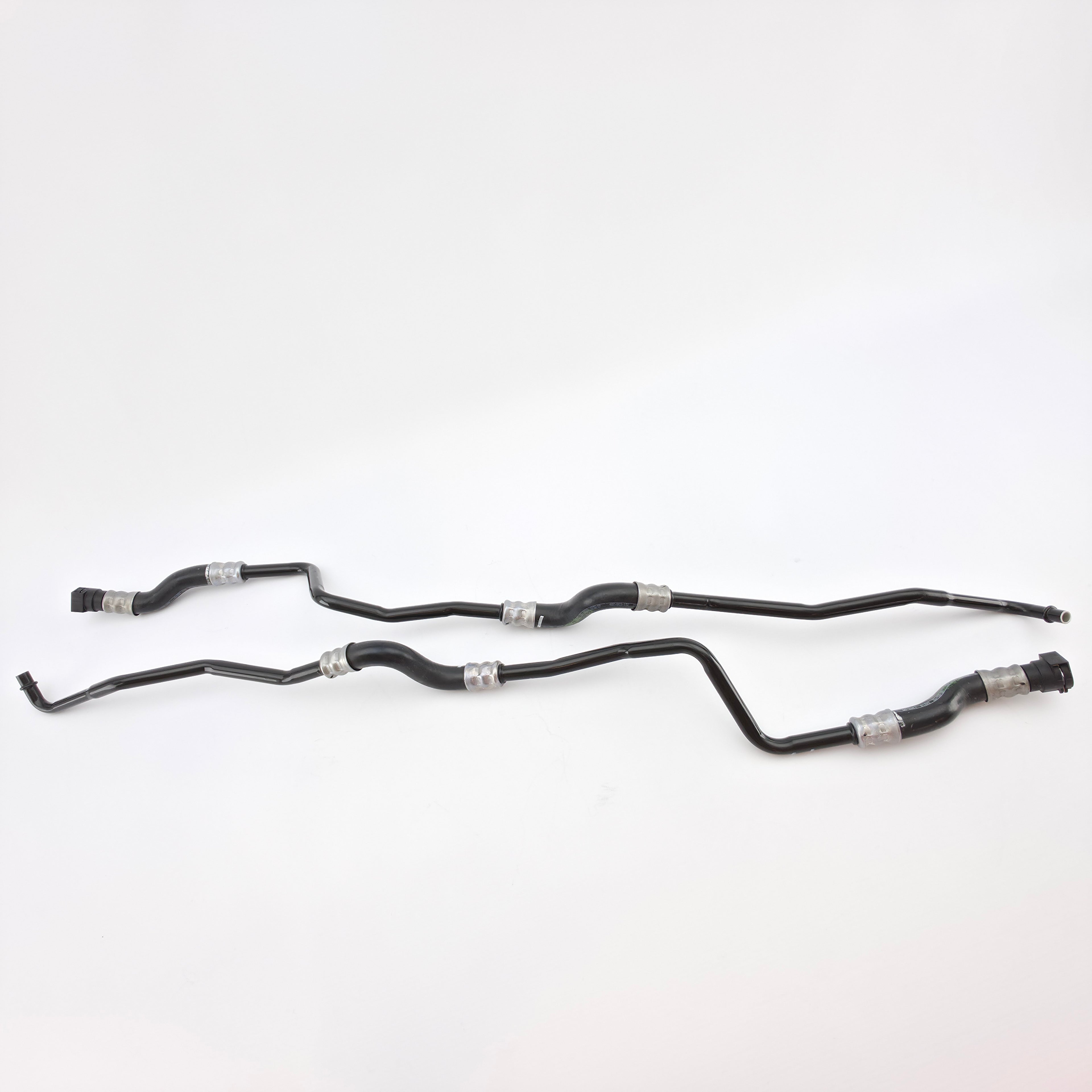 BMW Oil cooling pipe inlet 17227583187