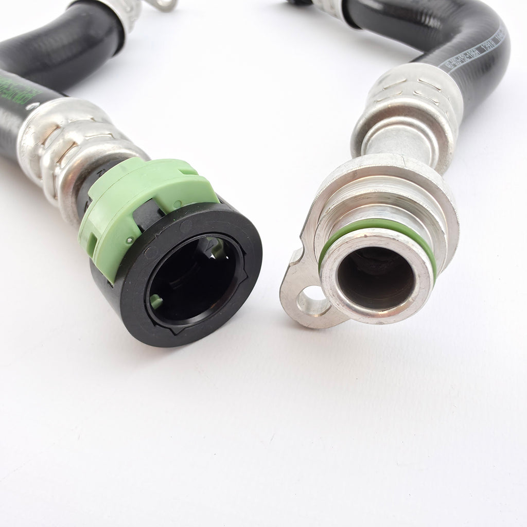 BMW Oil cooler feed/inlet line 17227856408