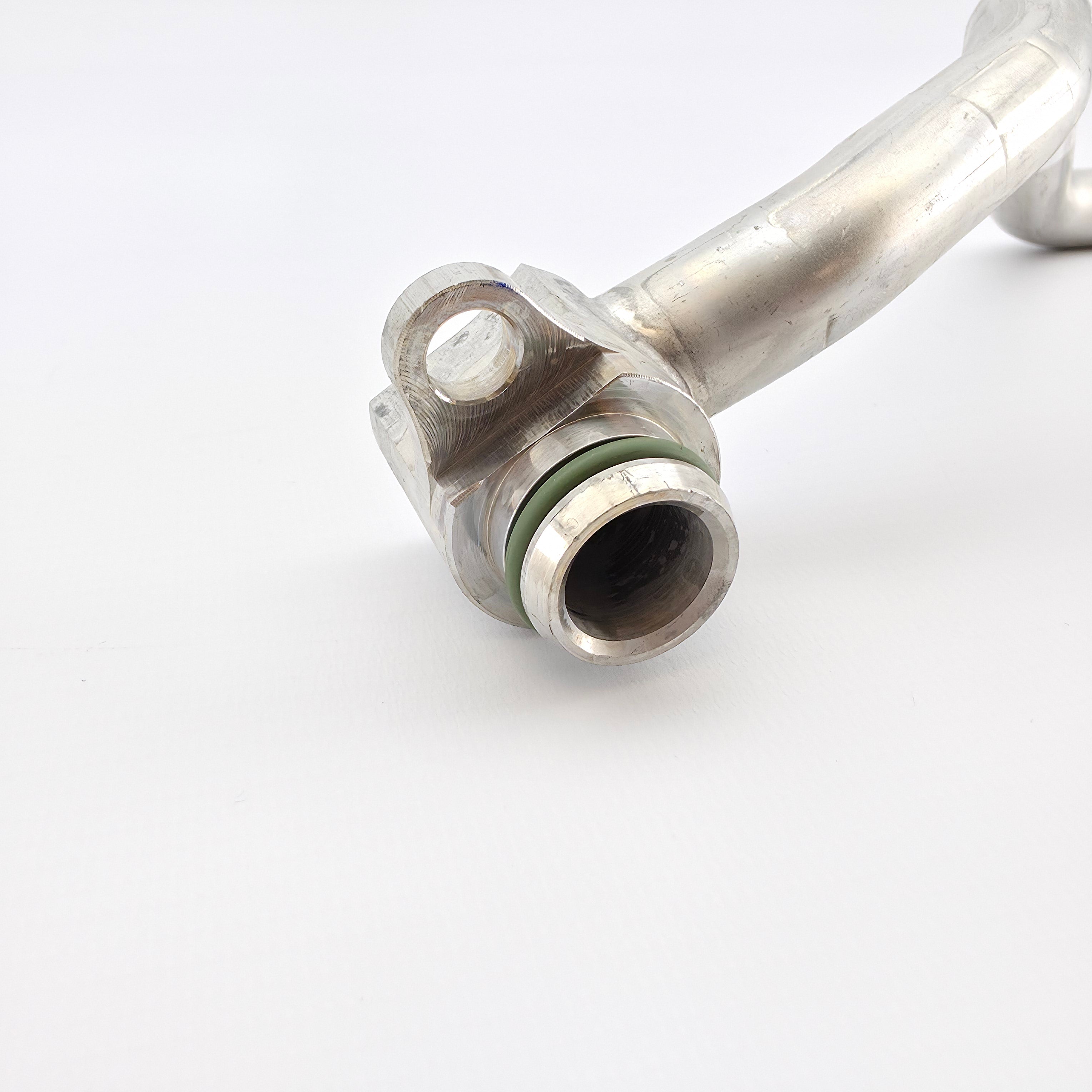 BMW Oil Cooling Pipe  17228094806
