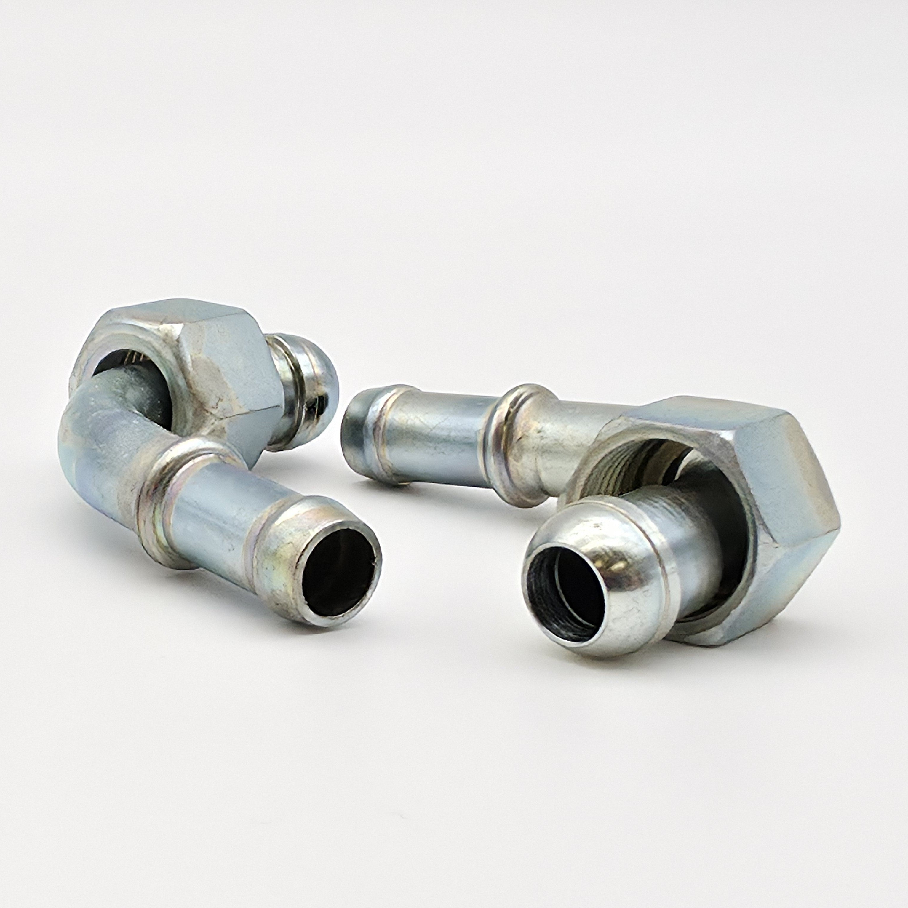 Bent Tube 90° with BSP Swivel Nut