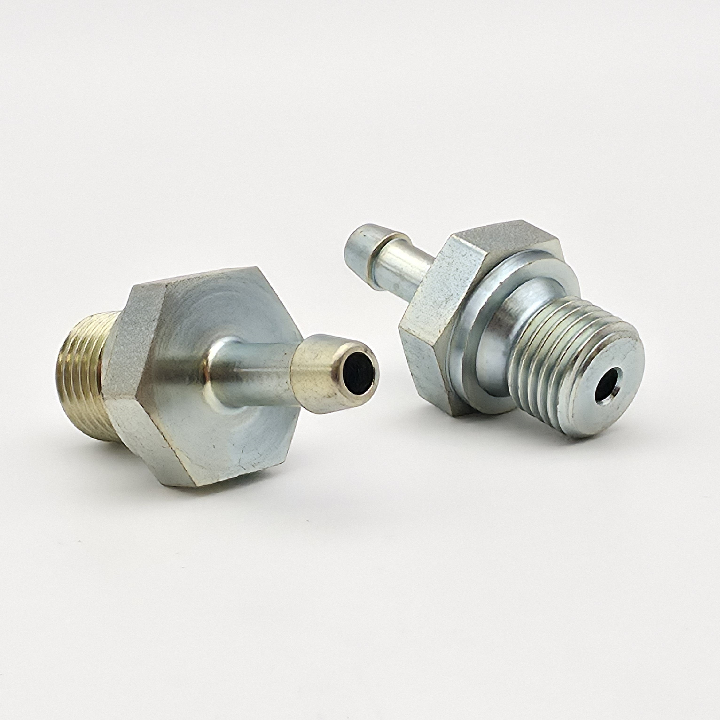 Nipple with external thread