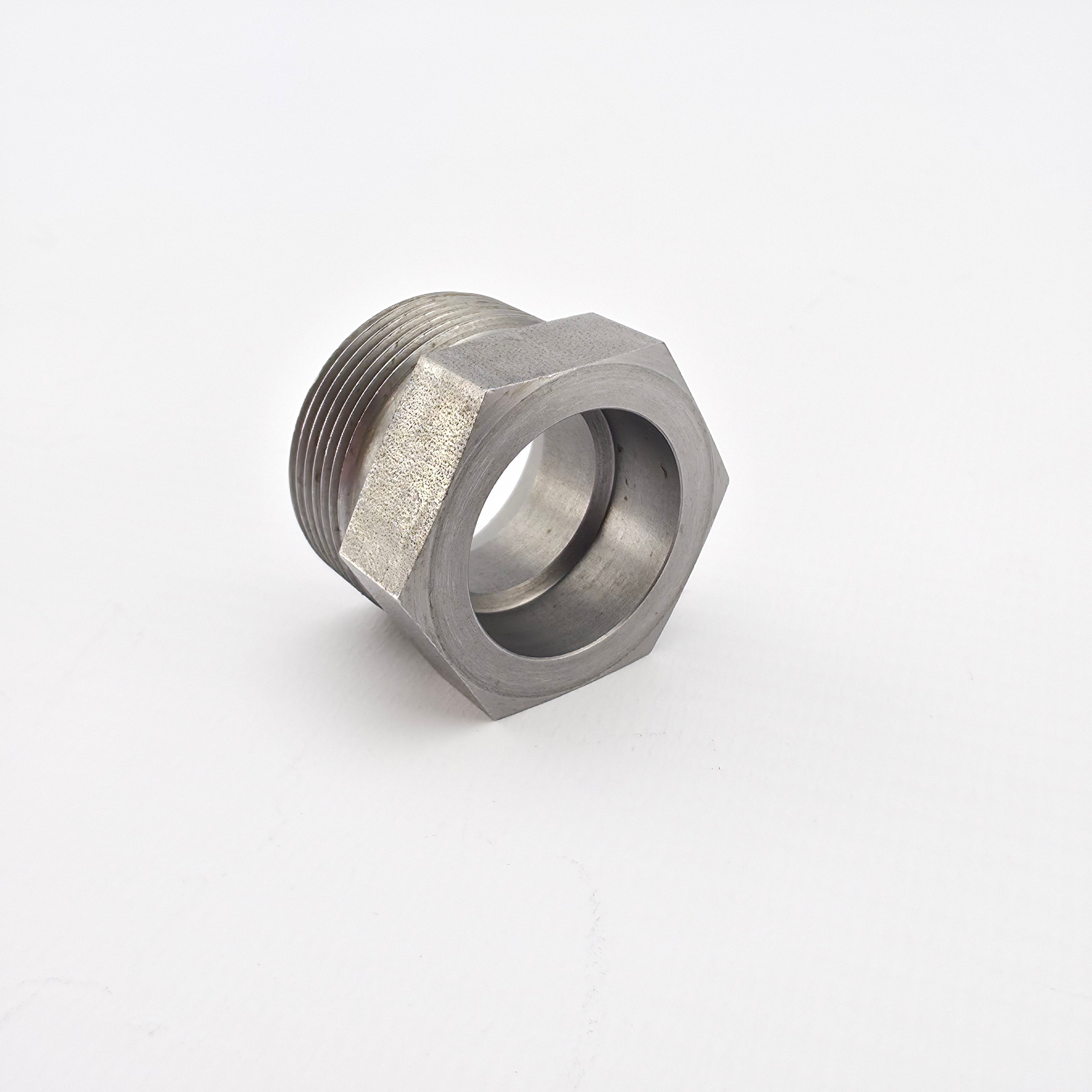 Externally Threaded Solder Fitting | 60°