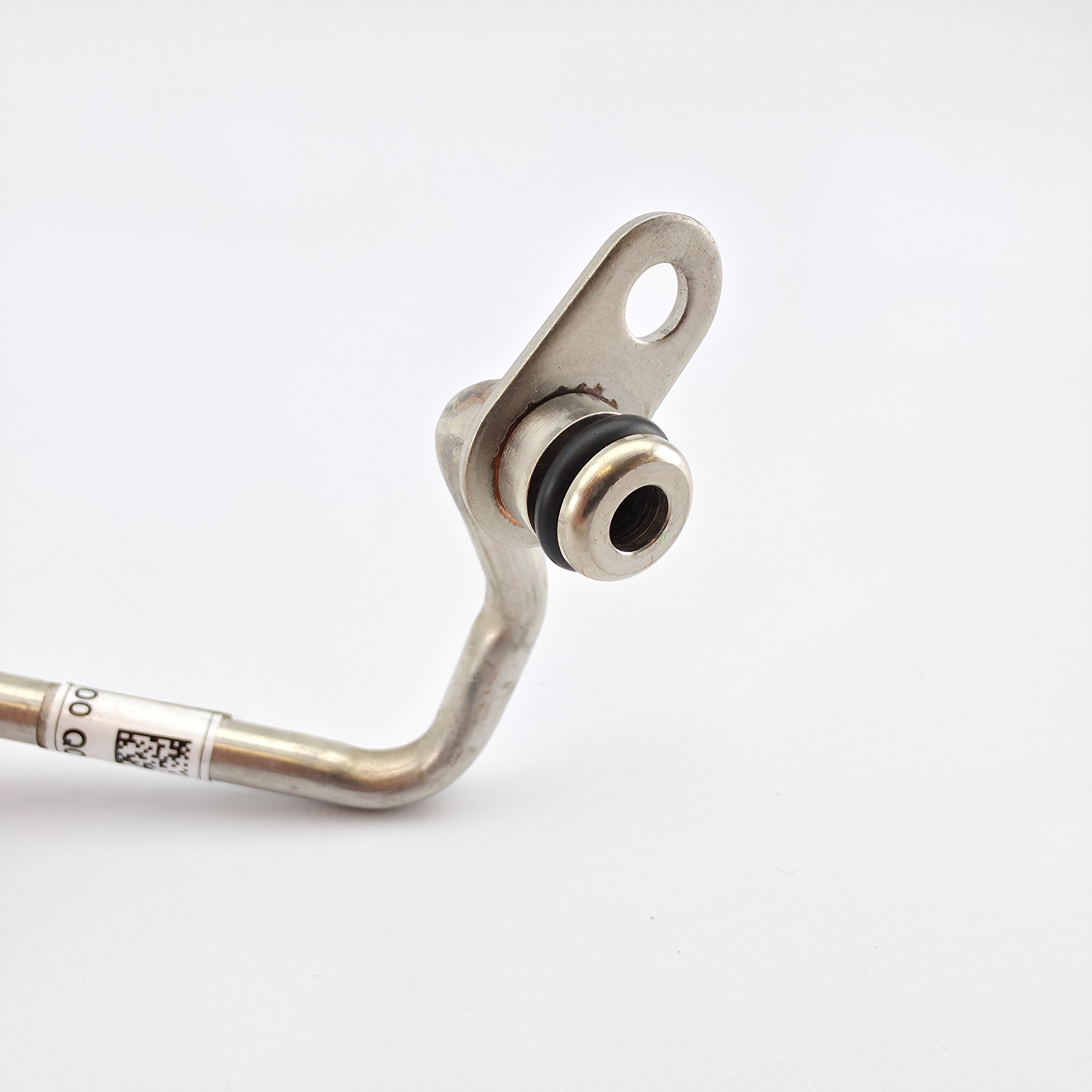 Mercedes Oil Line A2561802500