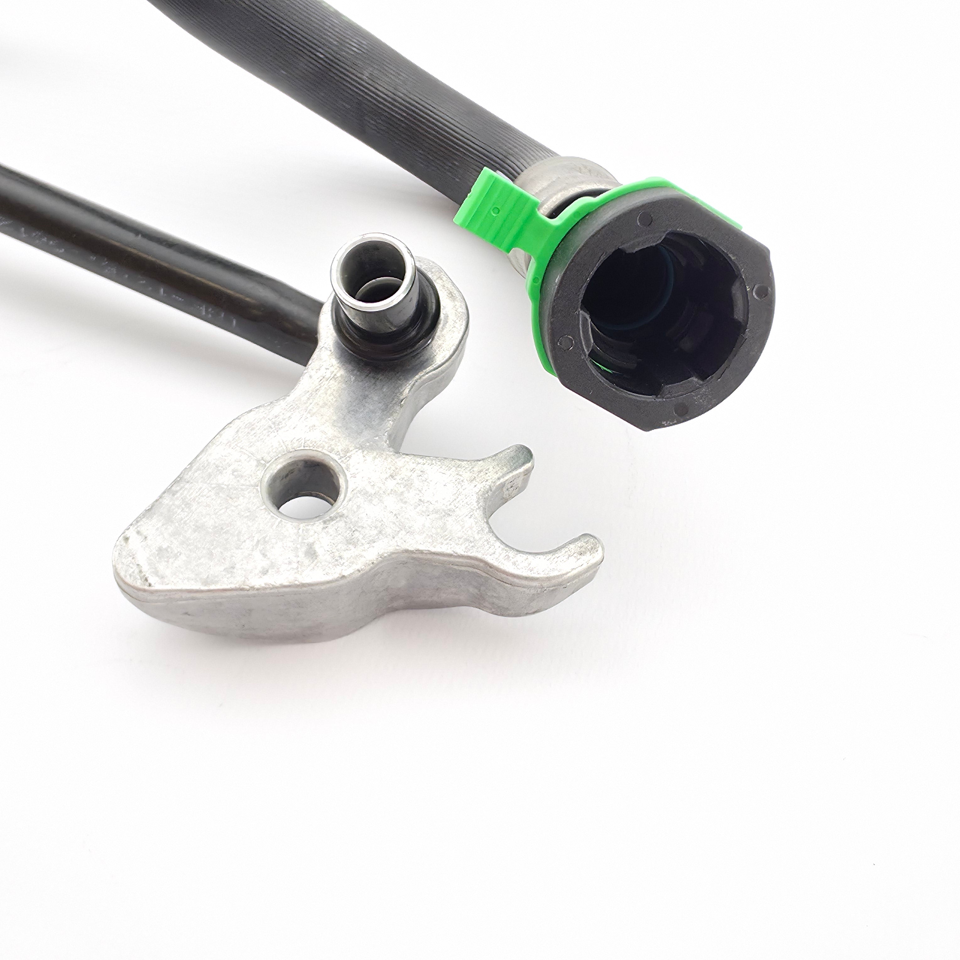 BMW Oil cooling pipe outlet 17227577636