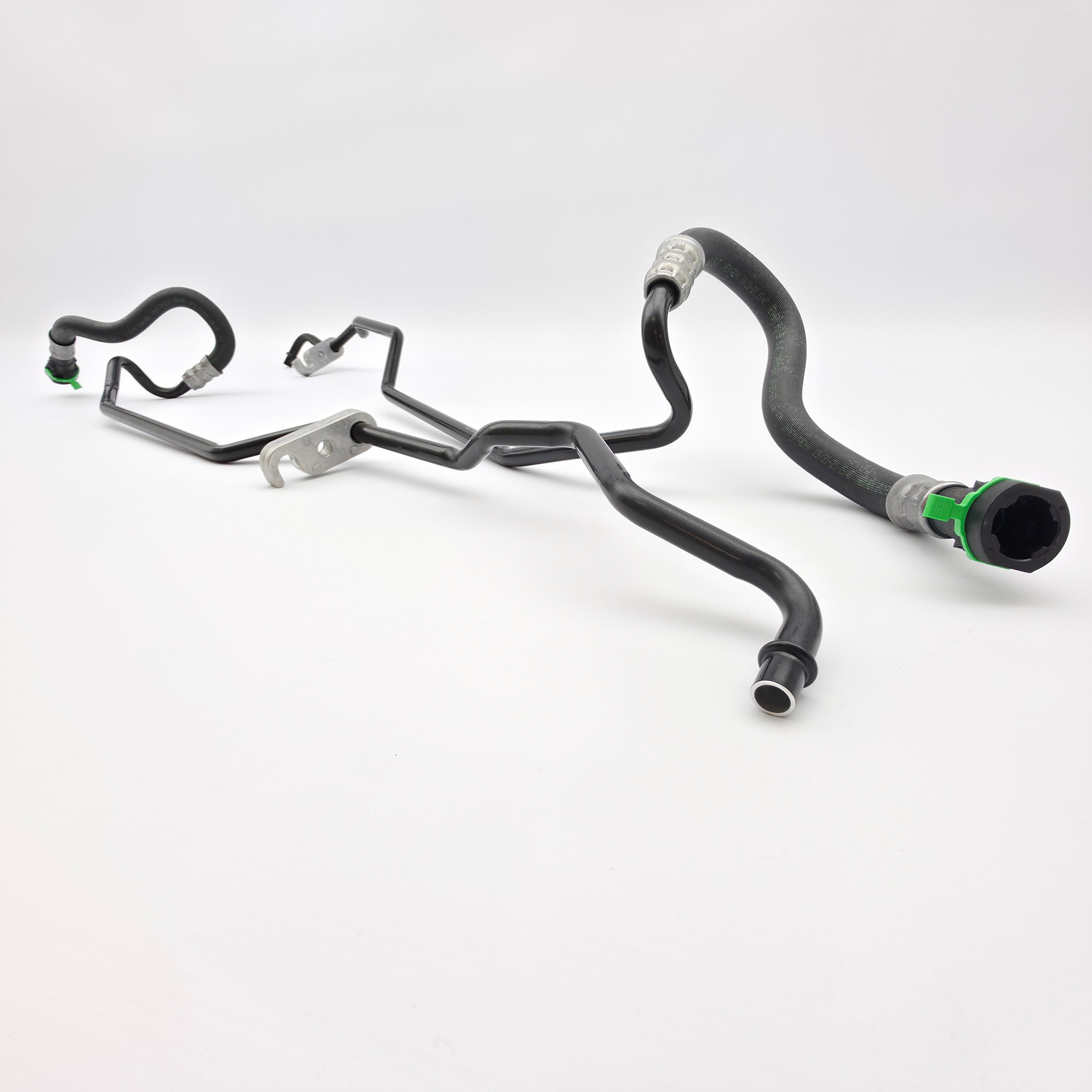 BMW Oil cooling pipe inlet 17227577641