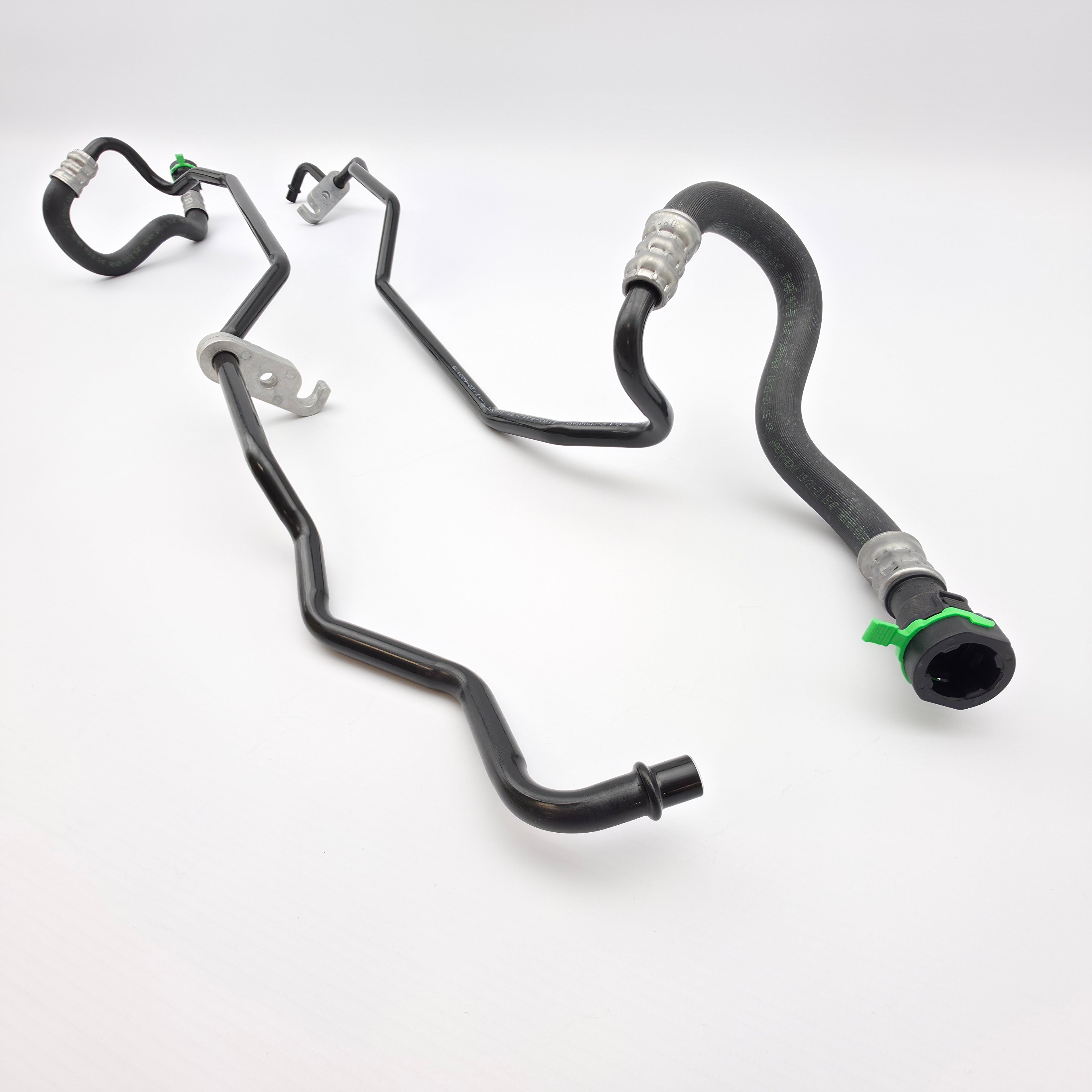 BMW Oil cooling pipe inlet 17227577641