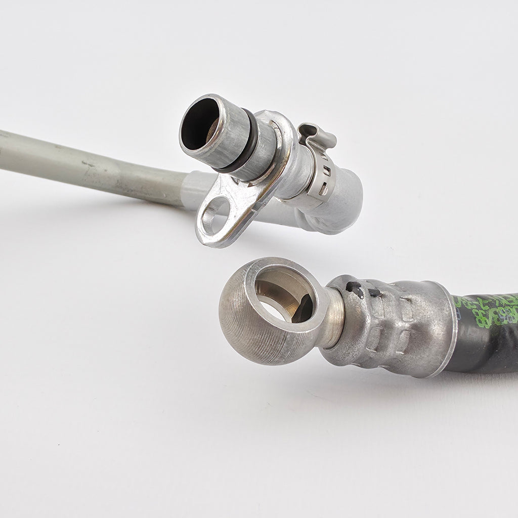 BMW Oil Line - Feed 11427608123